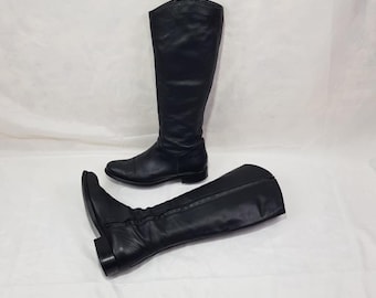 Medieval knee high boots, shoes women, riding black leather boots women, 90s vintage low heel boots, round toe womens boots size 9 US