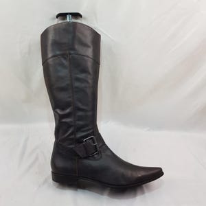 レザーポインテッドトゥニーハイブーツ レディース：Y2Kヴィンテージブラウン、バックル、サイズ11 US