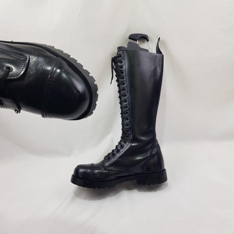 00s Vintage Sketchers Brown Lace-up Boots, Size 9.5 Women's