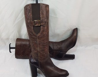 Vintage knee high boots, made in Italy, 90s brown leather boots women, custom shoes, round toe high heel boots, shoes women, heeled boots