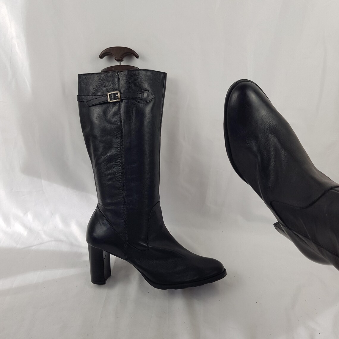 Vintage black leather heeled boots women: Y2k high heels, mid calf, 9 US, foto 2 di 5