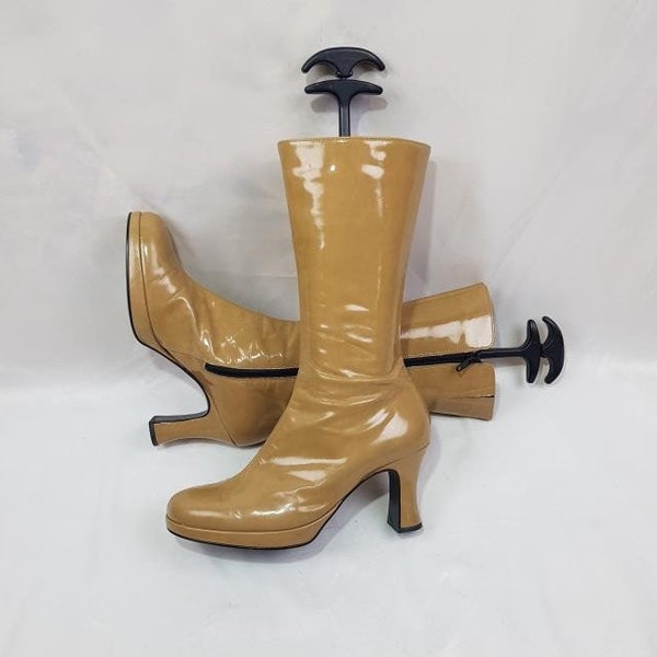 Kniehohe stiefel, 90er jahre cognac, 90er jahre cognac, 90er jahre cognac, 90er jahre cognac, y2k mode handgefertigte stiefel, 90er jahre cognac