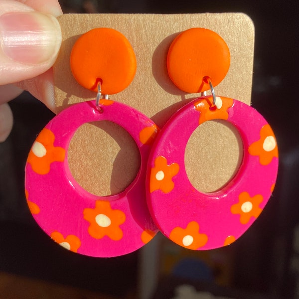 60s style retro flower power print hoop earrings, 50s mod inspired earrings, hippie jewelry, retro circles, fun earrings, 90s funky earrings