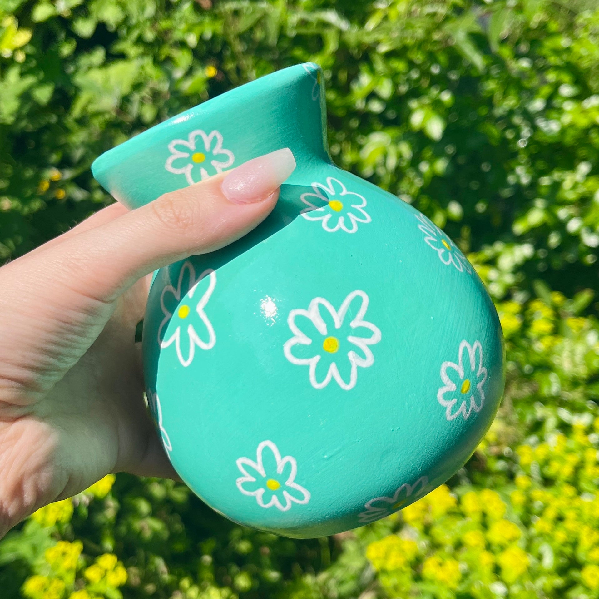 Hand Painted Ceramic Vase, Blue Daisy Hand Drawn Flowers, Seamless ...