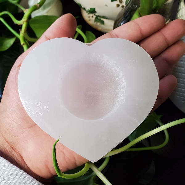 Selenite Heart Candle Holder Selenite Candle Holder for Tea Light Crystal Candle Holder Tea Light Holder Selenite Heart Crystal Holder