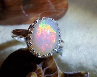 gift, opal ring, opal, gift for her, bezel ring, gold,