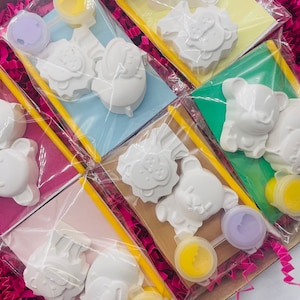 Small Animal themed Party Bag Fillers - Kids Paint Kits - Party Favours - Birthday -  Craft Kits - End of Year - Paint your own party bag