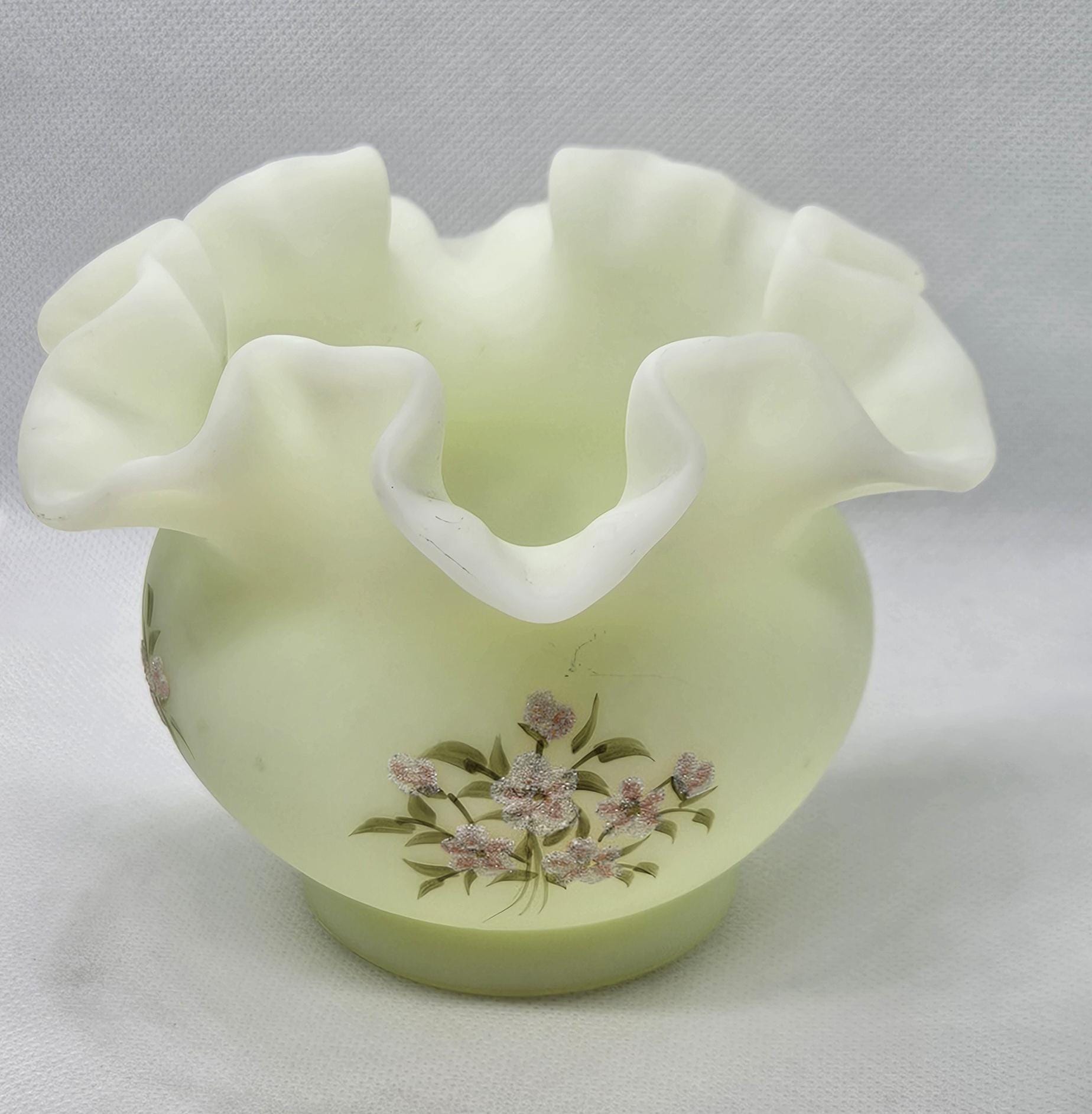 Fenton vase signed - Etsy 日本