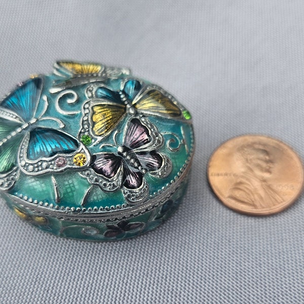 Monet Enameled Trinket Oval Box, Butterflies, Hinged w Magnetic Close