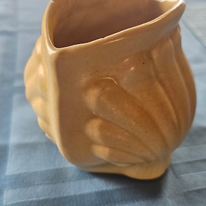 Small Shell Shaped Yellow Pottery Vase or Planter, Unknown Maker