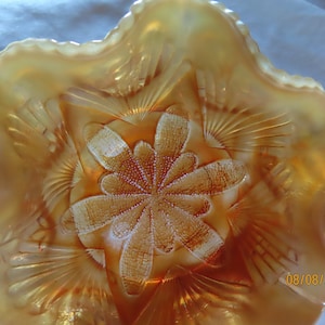 Dugan Petal Fan Marigold with Opal edge 6&quot; Ruffled Bowl Dish