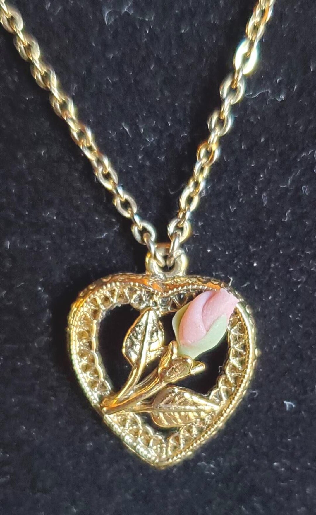1928 Brand Jewelry Set, Necklace With Heart Pendant, Pierced