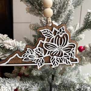 Virginia dogwood ornament / Christmas decor image 2