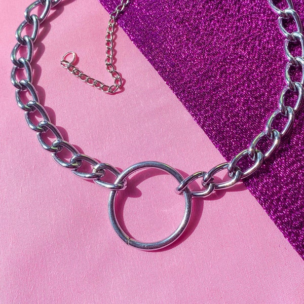 Thick chain O ring choker necklace, chunky big chain with O ring | alternative fashion chain choker, emo fashion, whimsigoth