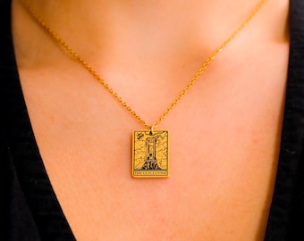 Guillotine tarotkaartketting, gotische politieke sieraden, vergulde roestvrijstalen hanger, alternatieve punk-grunge-accessoires
