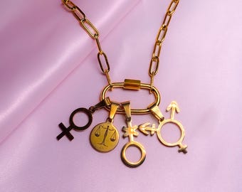 Charmeketting karabijnhaak, verguld roestvrij staal, gepersonaliseerd, kies je charmes-ketting, WLW Lesbian Pride-statementsieraden