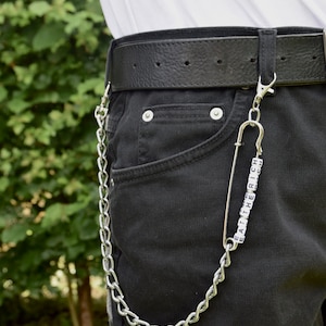 Eat The Rich Baumwollstoffkette mit großer Sicherheitsnadel | Kette Gürtel, Hosenkette, alternative Mode Geldbörse Kette. Kommunistische Accessoires
