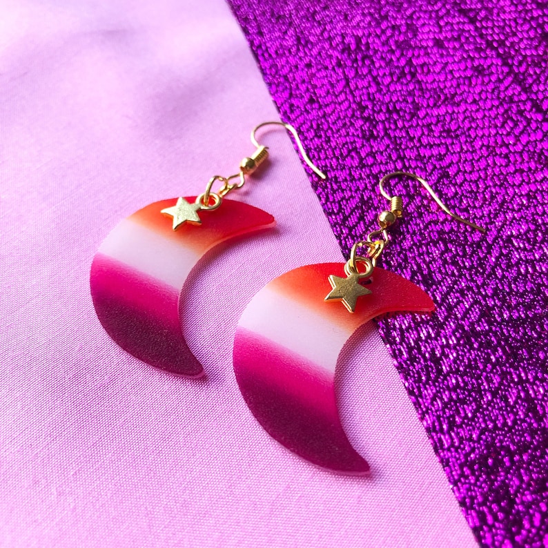 Lesbian earrings | lesbian flag earrings | Moon earrings | lesbian pride earrings | gay earrings | Sappho | WLW | Sapphic 