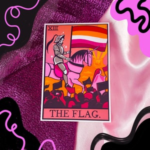 Adesivo bandiera lesbica, adesivo carta dei tarocchi dal design originale. Adesivo orgoglio lesbico, adesivo orgoglio queer, adesivo strega WLW saffica.