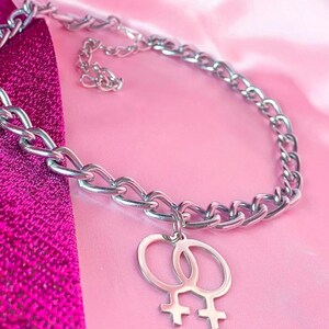 Double Venus Chain Choker, Sapphic WLW Lesbian Pride Jewellery, Butch Femme Grunge Gift zdjęcie 2
