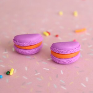 Macaron Earrings // Polymer Clay Earrings// Cute Earrings, Kawaii Earrings, Dessert Earrings, Kawaii Desserts, Stud Earrings, Purple