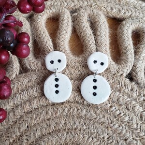 Polymer Clay Earrings // Snowman Earrings // Cute Earrings, Holiday Earrings, Christmas, Stud Earrings