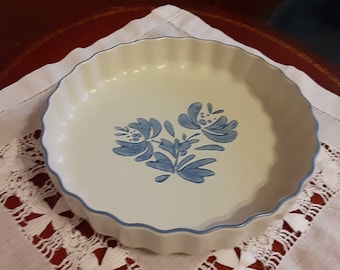 Pfaltzgraff Blue Yorktowne 9 Inch Quiche Dish Excellent Condition