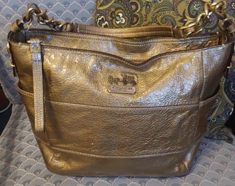 Vintage Coach Handbag: Large Gold Trim Purse #F16502 - Etsy