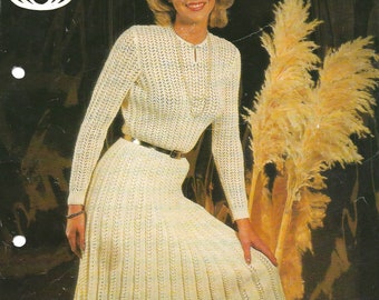 Vintage Dress Knitting Pattern Long Sleeve To Fit Bust 32" - 38" Pleated 4ply PDF Download