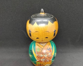 Vintage Kokeshi doll. Hand painted. From Japan. Hand carved from wood.