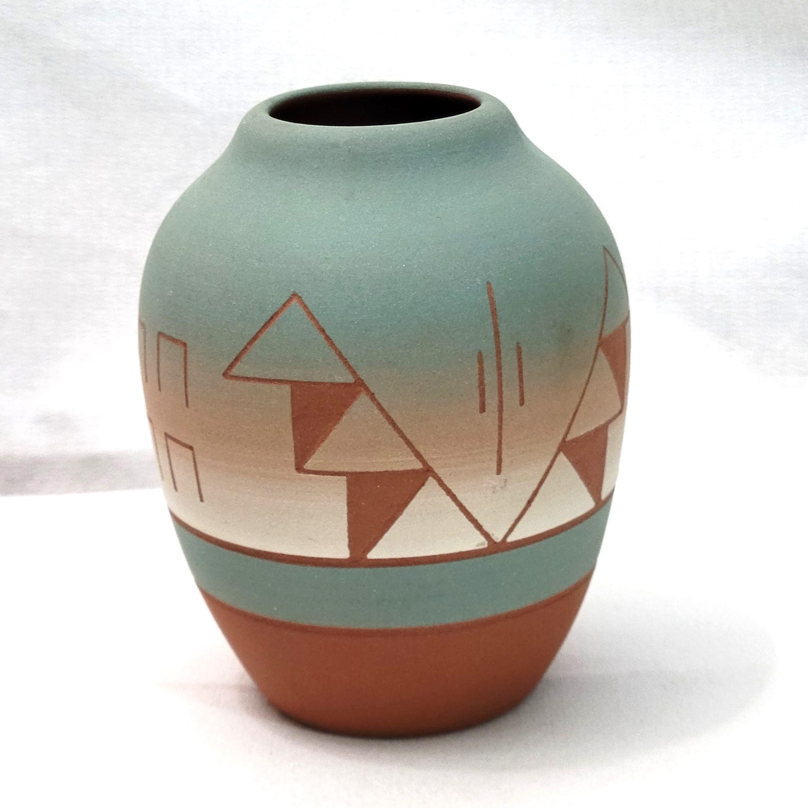Lakota Sioux Native American Pottery Vase - Hand Etched Signed