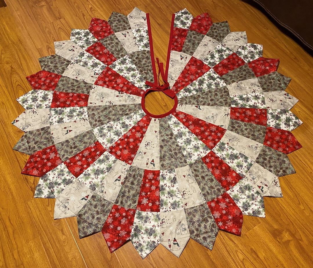 72 Christmas Tree Skirt 