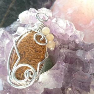 jaspe landscape pendant