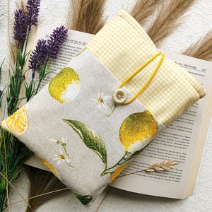 Lemon Book Sleeve for Books, Kindle Paperwhite 2021 Soft Case, Padded Kindle Sleeve, Kindle Pocket, Book Pouch with Closure, Book Club Gifts