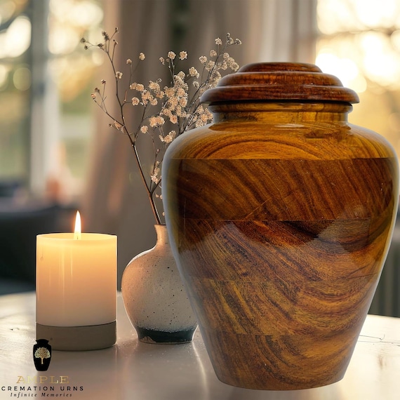 Handcrafted Wooden Cremation Urn – Large (220 cu in) & Keepsake Set