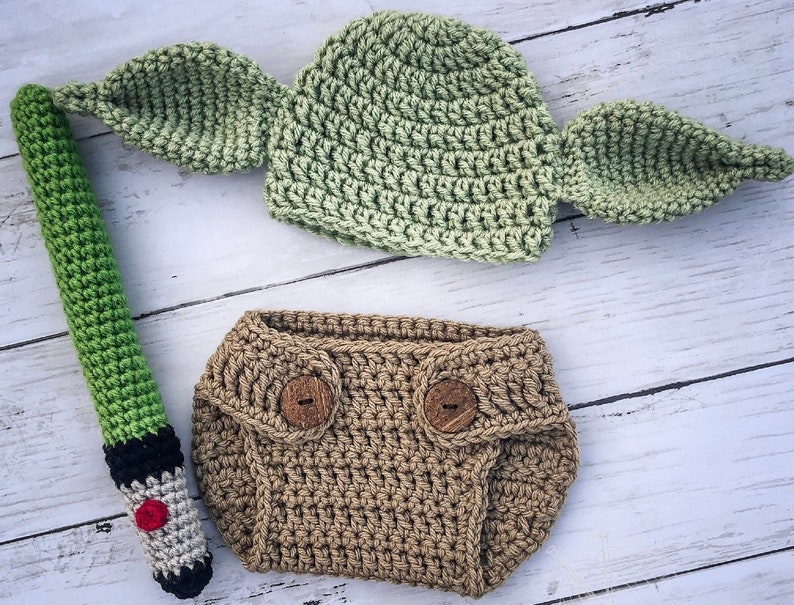 PATTERN/ Yoda Inspired Newborn Outfit/ Crochet image 1