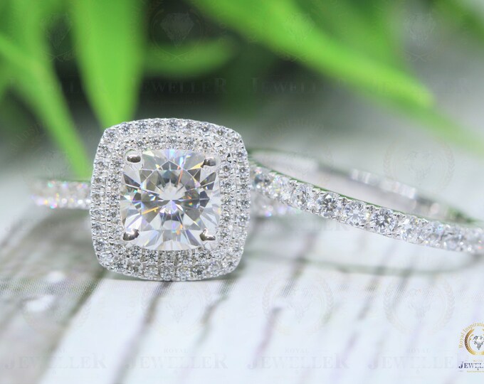 1.8Ct Cushion Colorless Moissanite Engagement Gold Ring, Double Halo Moissanite Bridal Ring Set, 0.78Ct Moissanite On Side, Wedding Ring Set