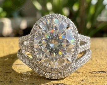 Oval Moissanite Halo Bridal Set: 14kt Gold Wedding Ring