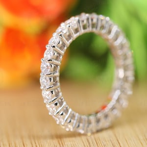 Round VVS1 Colorless Moissanite Eternity Band Ring, Moissanite Wedding Band ,14Kt White Gold Anniversary Band, Moiccanite Full Eternity Band