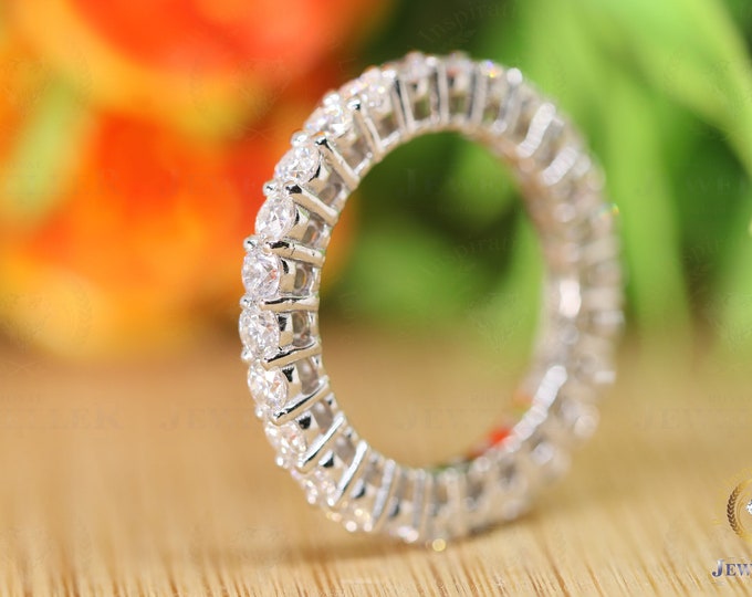 Round VVS1 Colorless Moissanite Eternity Band Ring, Moissanite Wedding Band ,14Kt White Gold Anniversary Band, Moiccanite Full Eternity Band