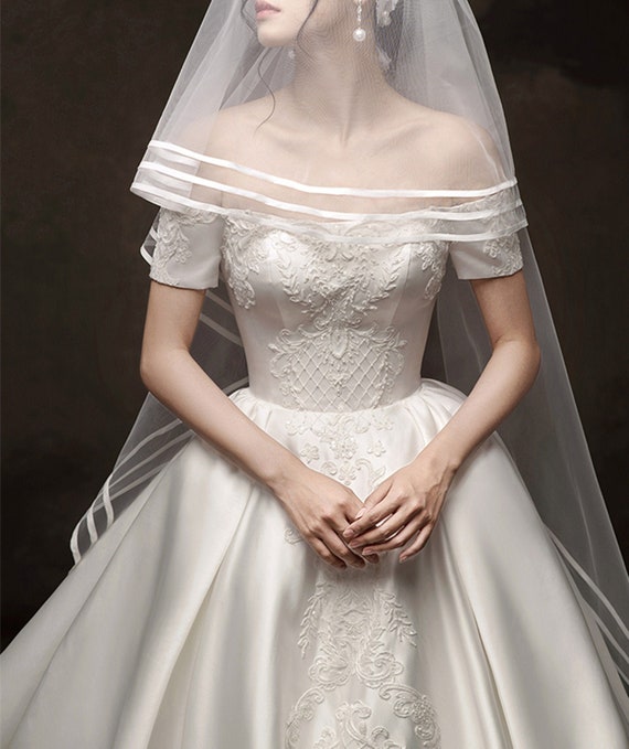 Pure White Baroque Princess Veil Minimalist Bridal Wedding Party