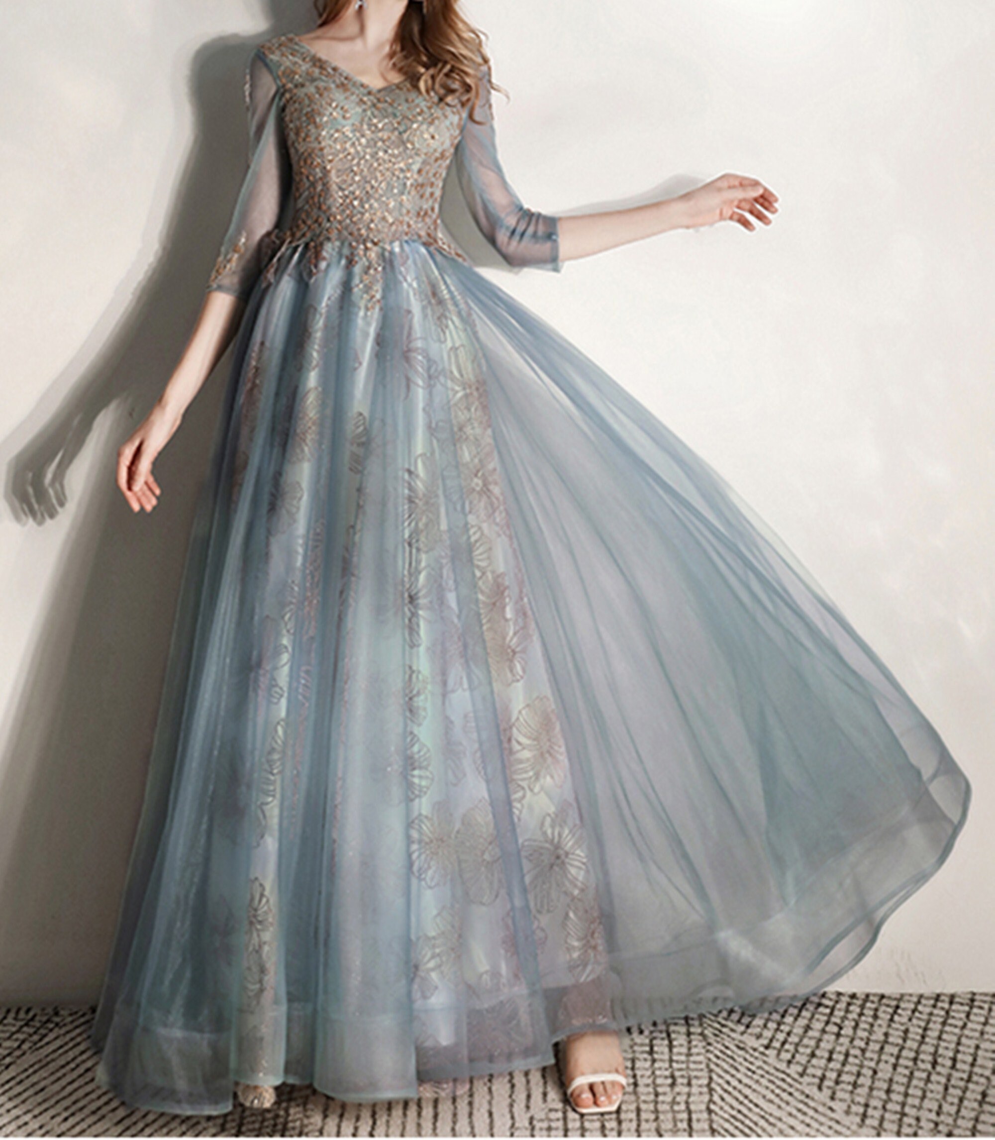 grey and blue prom