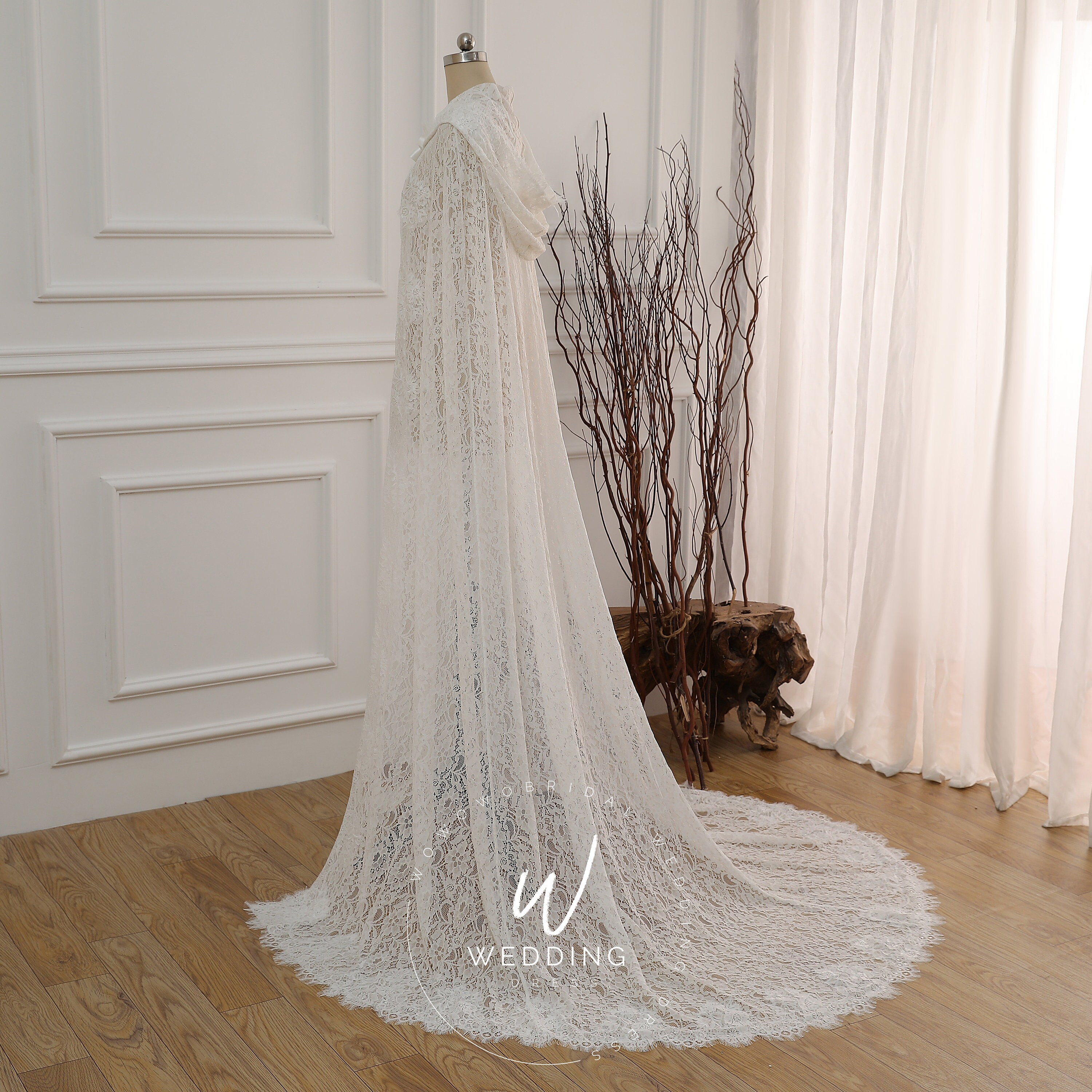 Lace Bridal Cloak Wedding Cape Veil Floral Bridal Hooded Cloak Etsy UK