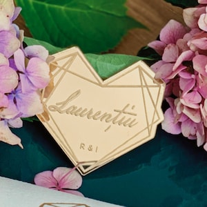 Segnaposto a forma di cuore per matrimonio, taglio laser personalizzato, impostazioni del nome del posto, nomi degli ospiti, decorazioni in legno per matrimonio, cartelli in legno tagliati al laser,