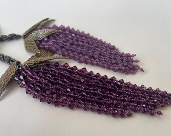 Handgjord SWAROVSKI Wisteria Lariat