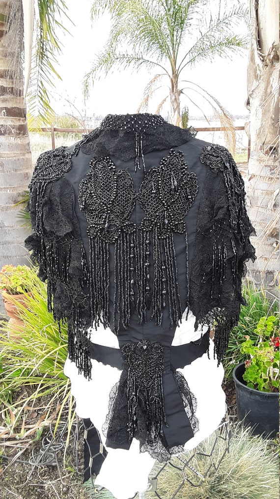 BEAUTIFUL 1860's mourning shawl || Beaded Victoria