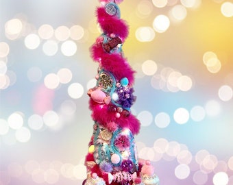 Albero di Natale da tavolo Candy Land fatto a mano su supporto per torta alto 3 piedi con luci