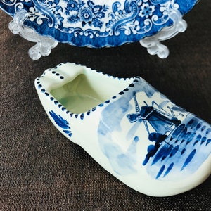 Vintage Holand DELFT hand painted clog - Vintage hand painted Delft Blue shoe ashtray