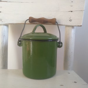 Vintage Milk container, Food carrier, Enamel Milk canister, Farmhouse Decor, Vintage milk can, Vintage Milk Churn