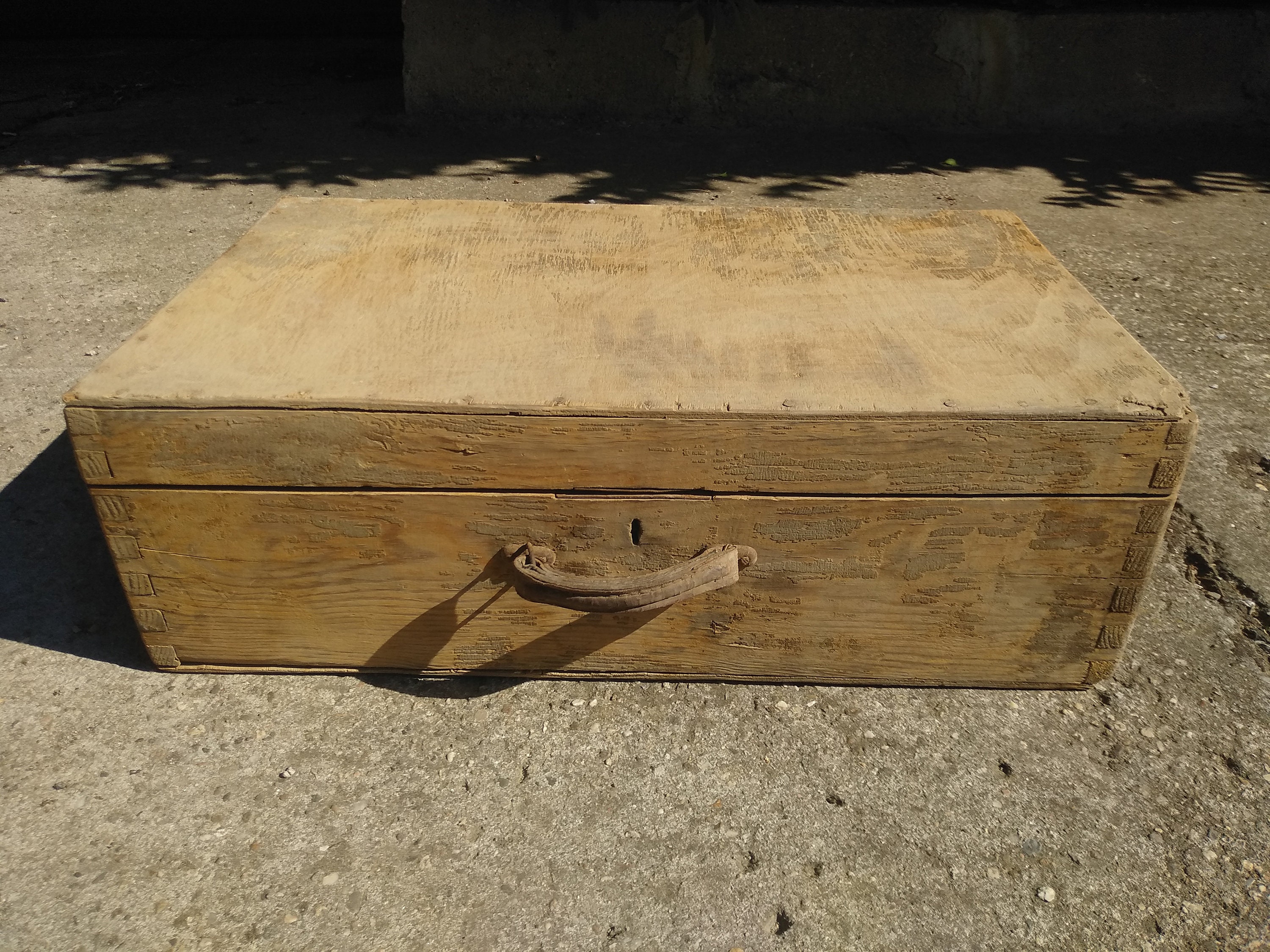 ブランド雑貨総合 Vintage Suitcase Vintage Suitcase, Wooden Old Chest, Wooden 小物入れ